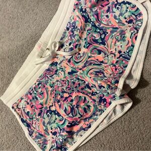 Lilly Pulitzer shorts size large